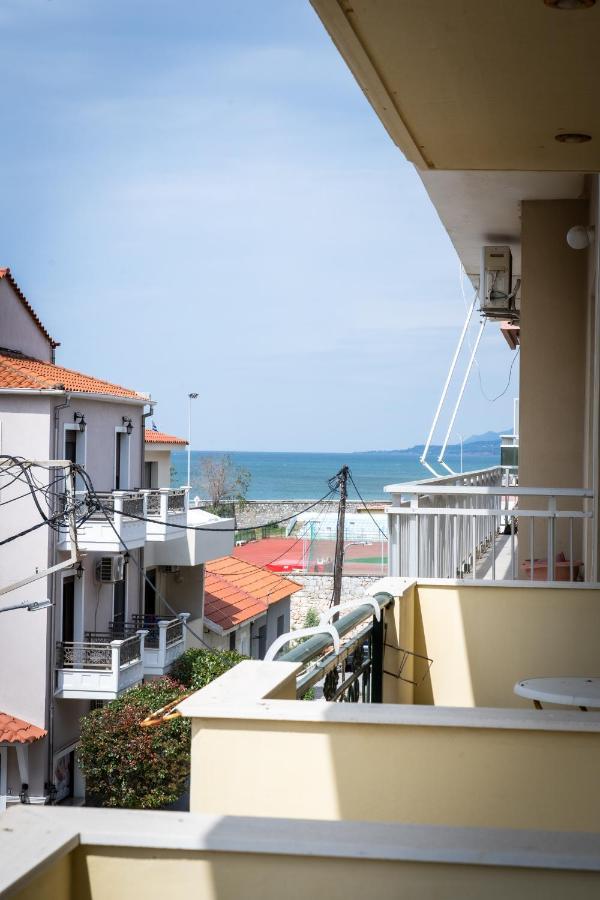 Koulas Luxury Apart By Homebrain アレクサンドルポリス エクステリア 写真